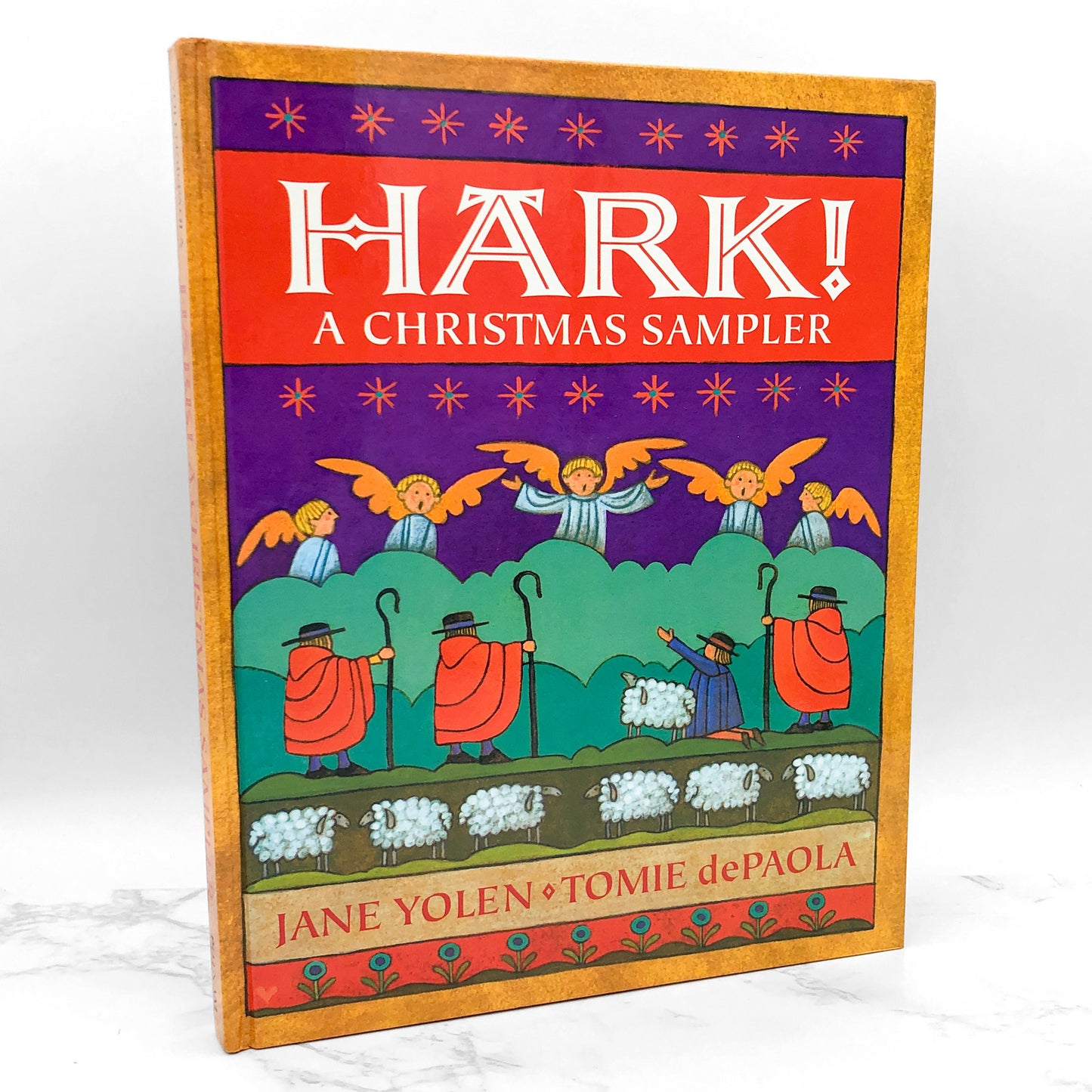 Hark! A Christmas Sampler by Tomie dePaola & Jane Yolen SIGNED! [FIRST EDITION] 1991