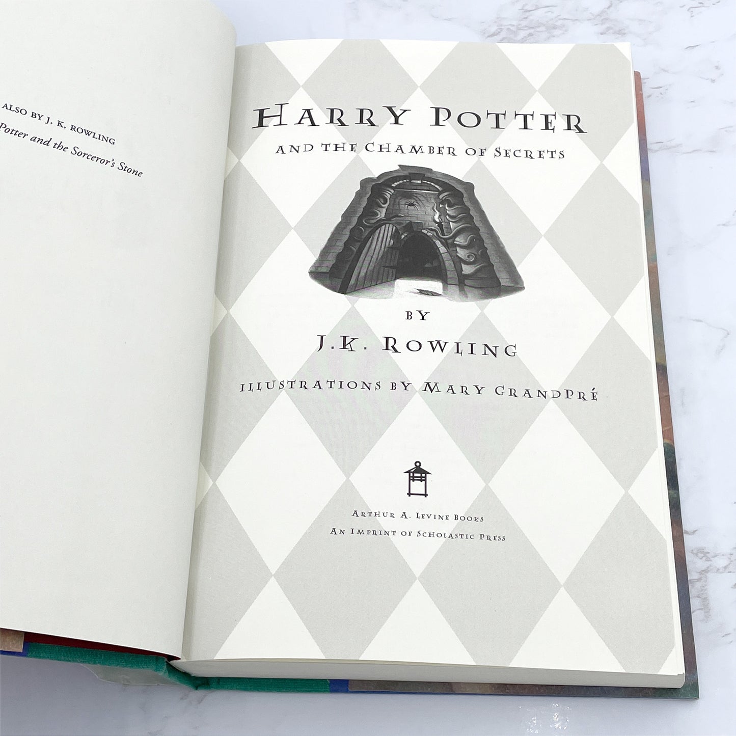 Harry Potter and the Chamber of Secrets by J.K. Rowling [U.S. FIRST EDITION] 1999