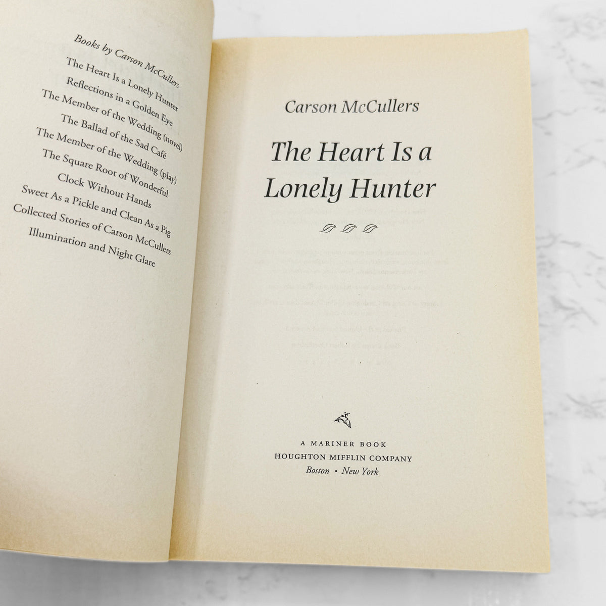 The Heart Is a Lonely Hunter by Carson McCullers [TRADE PAPERBACK] 2000 • Mariner Books