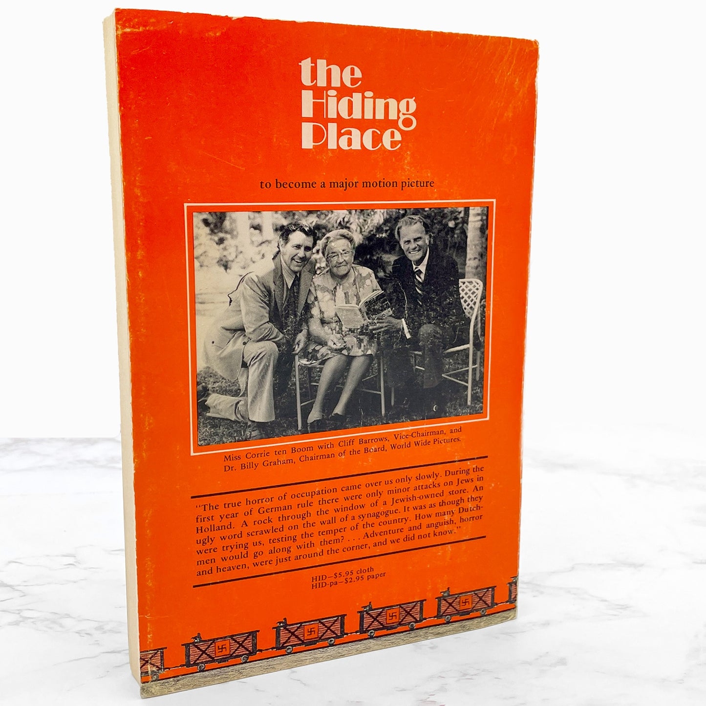 The Hiding Place by Corrie Ten Boom w. John & Elizabeth Sherrill [FIRST TRADE PAPERBACK PRINTING] 1971