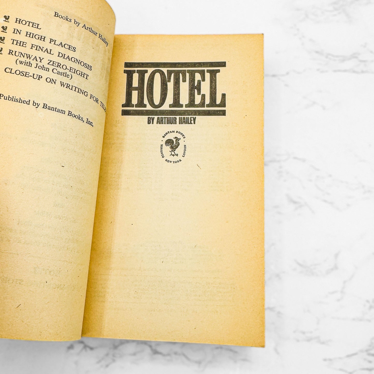 Hotel by Arthur Hailey [FIRST PAPERBACK EDITION] 1967 • Bantam