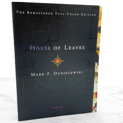 House of Leaves by Mark Z. Danielewski [REMASTERED FULL-COLOR EDITION] 2000  ❧ Pantheon Softcover