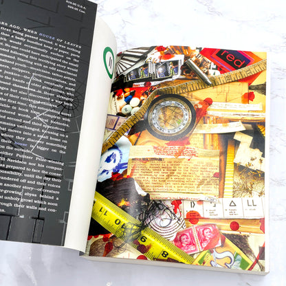 House of Leaves by Mark Z. Danielewski [REMASTERED FULL-COLOR EDITION] 2000  ❧ Pantheon Softcover