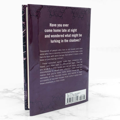 Houses of Horror by Hans Holzer [FIRST HARDCOVER EDITION] 2007 • Fall River