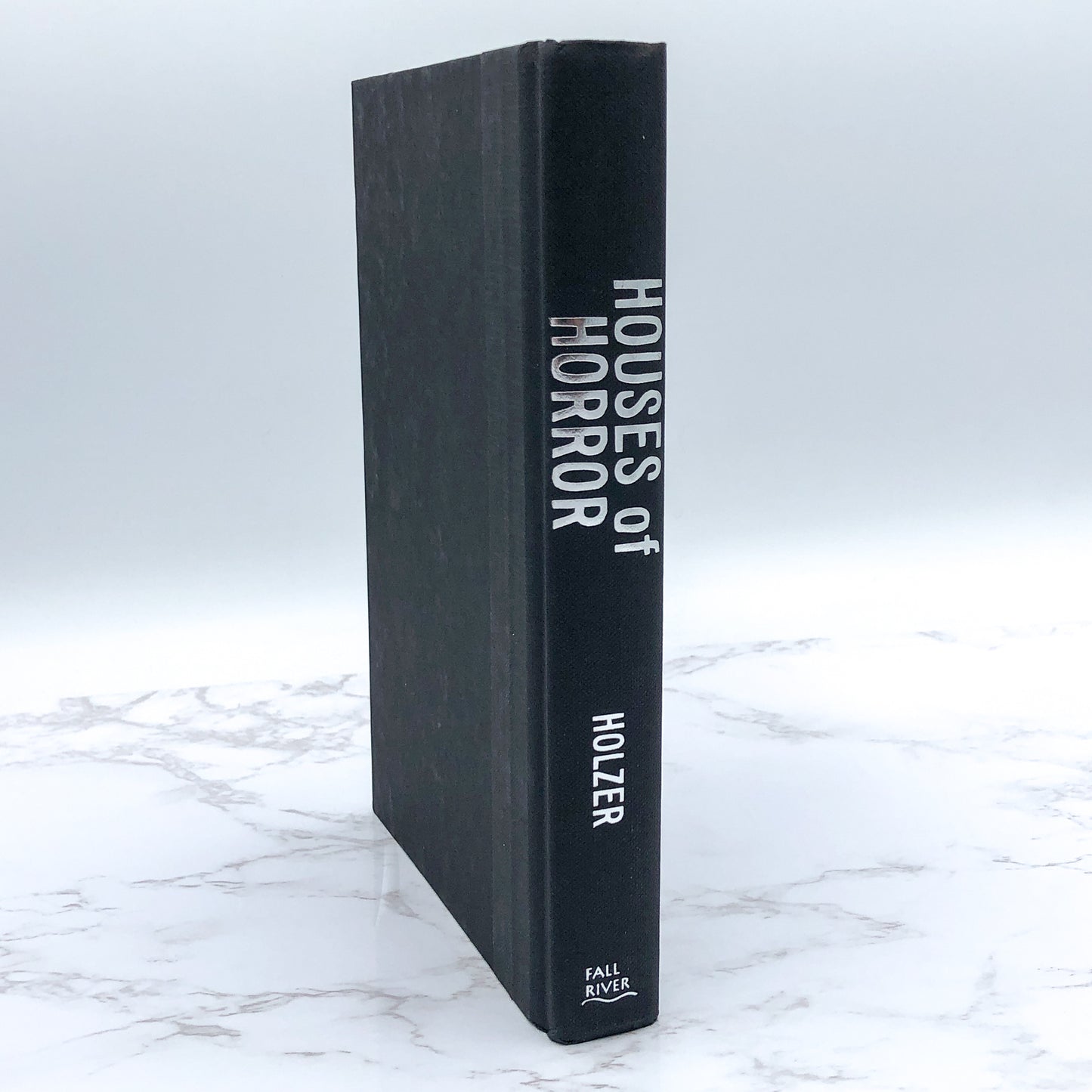 Houses of Horror by Hans Holzer [FIRST HARDCOVER EDITION] 2007 • Fall River