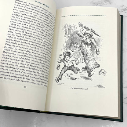The Adventures of Huckleberry Finn by Mark Twain & illustrated by Edward Windsor Kemble [ILLUSTRATED HARDCOVER] 1979 • The Franklin Library