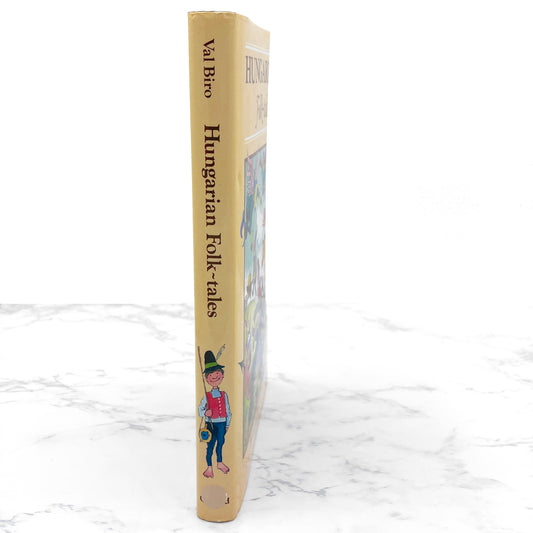 Hungarian Folk-Tales retold & illustrated by Val Biro [FIRST EDITION • FIRST PRINTING] 1980 • Oxford University Press