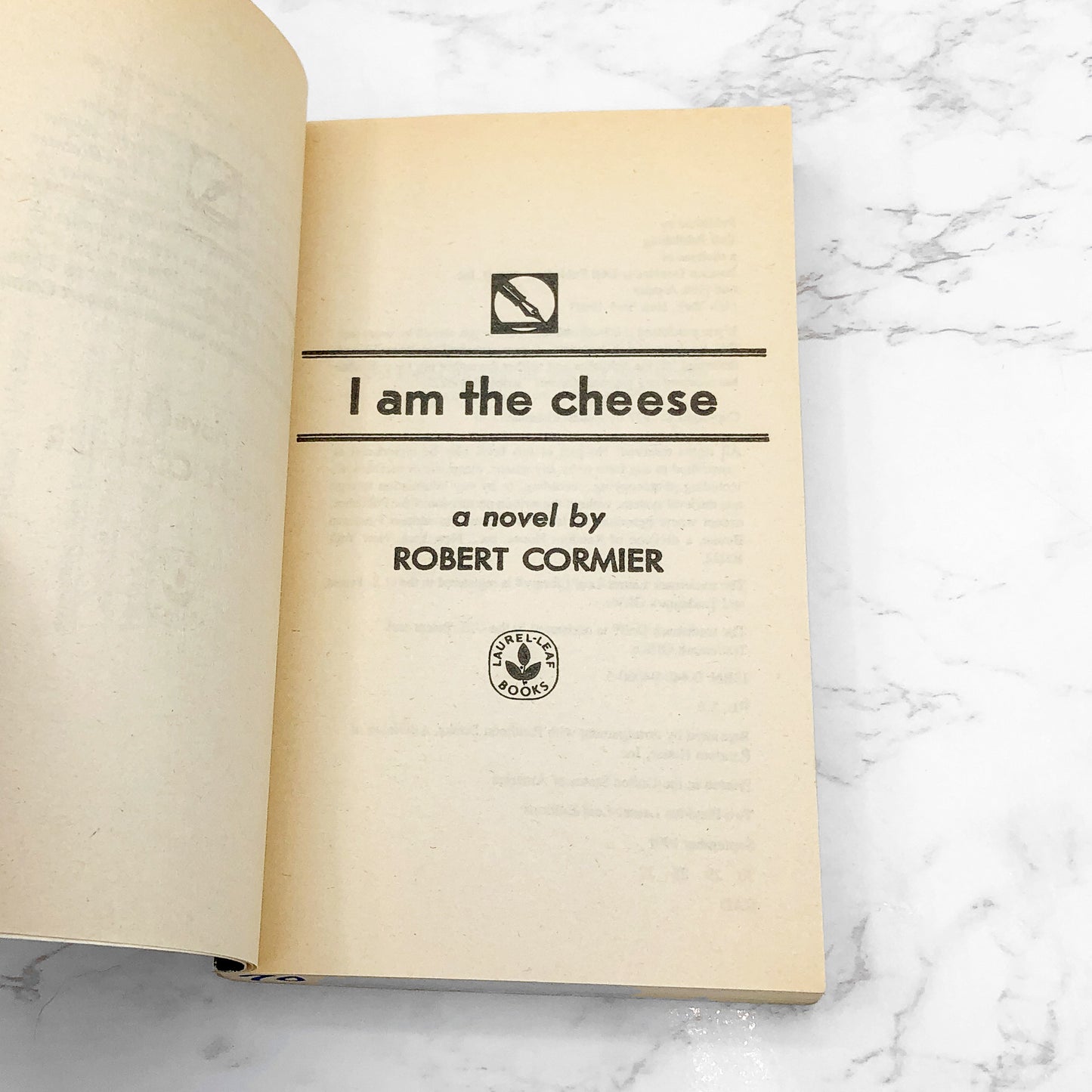 I Am the Cheese by Robert Cormier [1991 PAPERBACK] • Laurel-Leaf