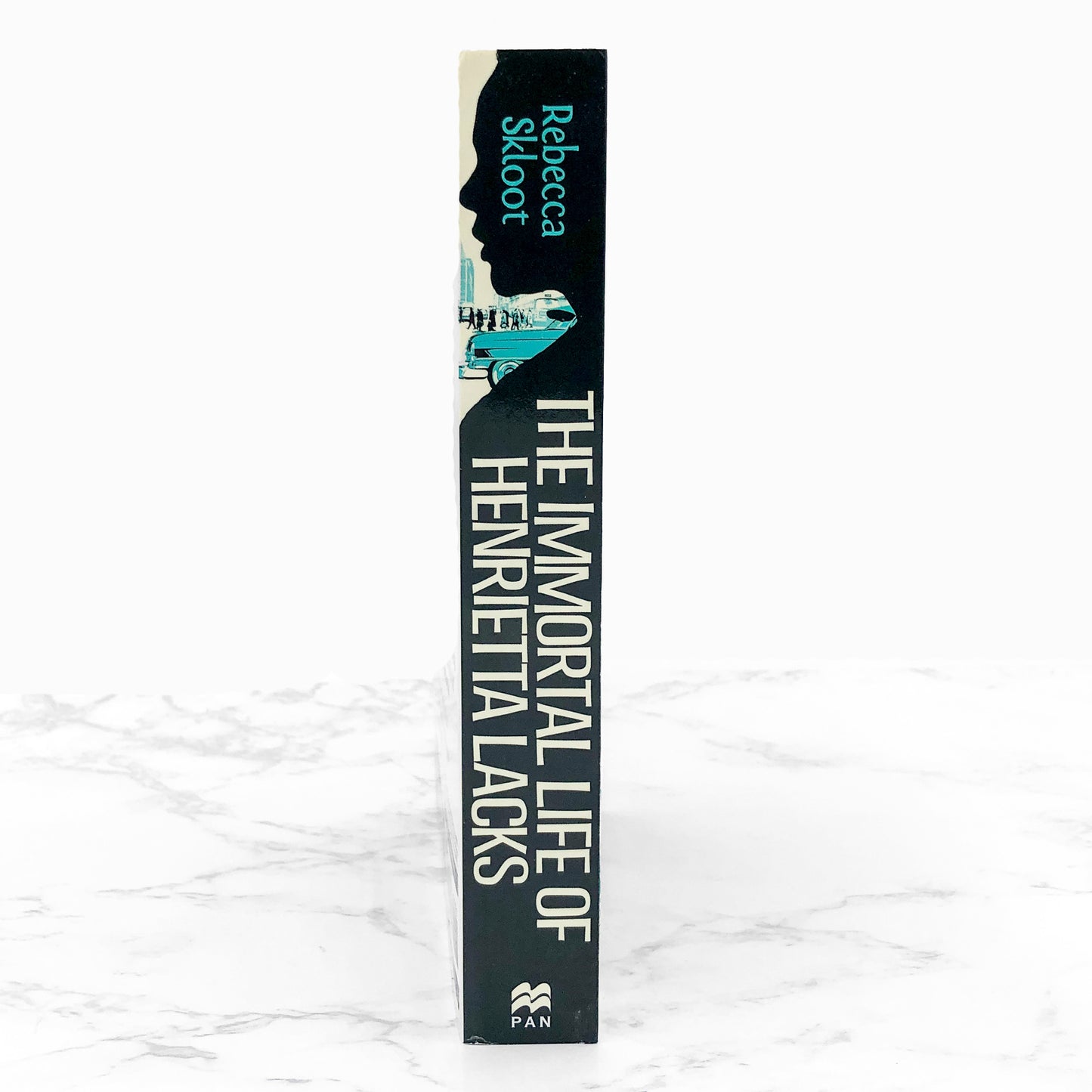 The Immortal Life of Henrietta Lacks by Rebecca Skloot [U.K TRADE PAPERBACK] 2011 • Pan