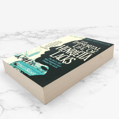 The Immortal Life of Henrietta Lacks by Rebecca Skloot [U.K TRADE PAPERBACK] 2011 • Pan