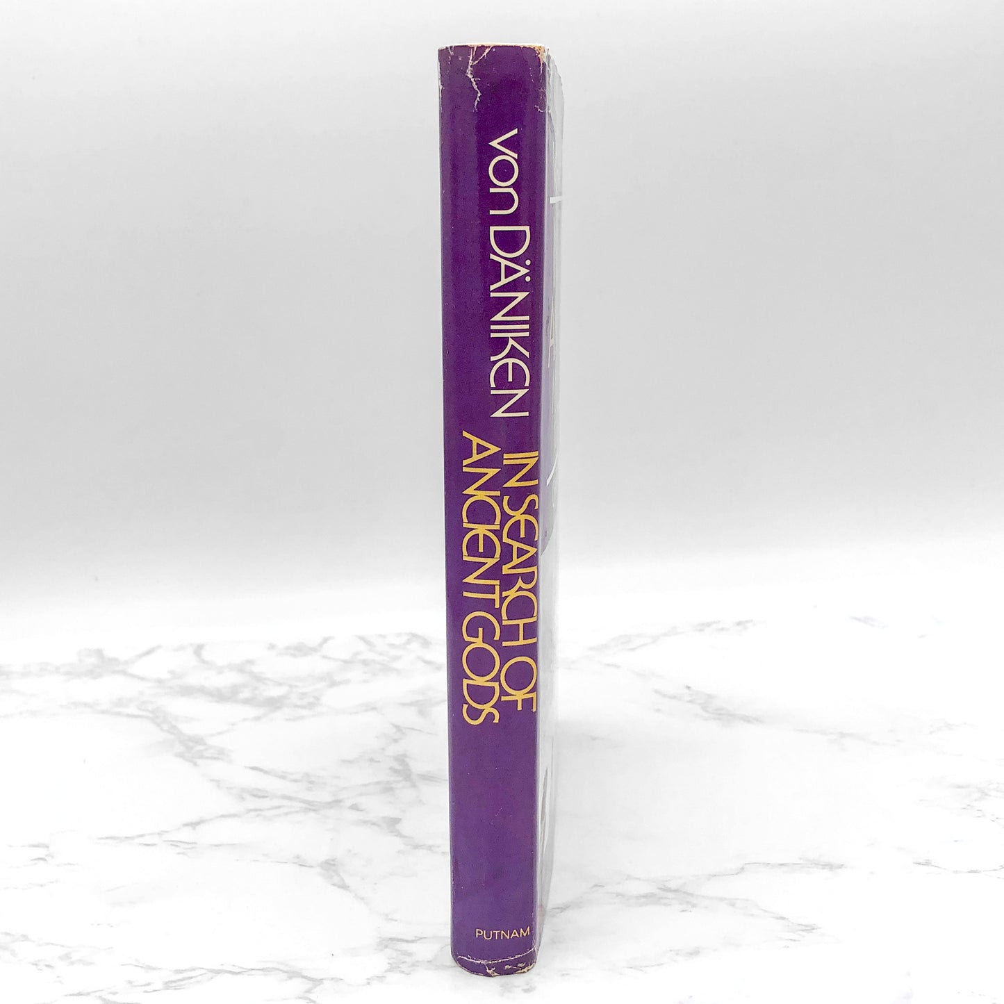 In Search of Ancient Gods by Erich von Däniken [1973 HARDCOVER] G.P. Putnam's Sons