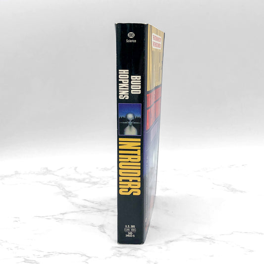 Intruders: The Incredible Visitations at Copley Woods by Budd Hopkins [1992 PAPERBACK] • Ballantine