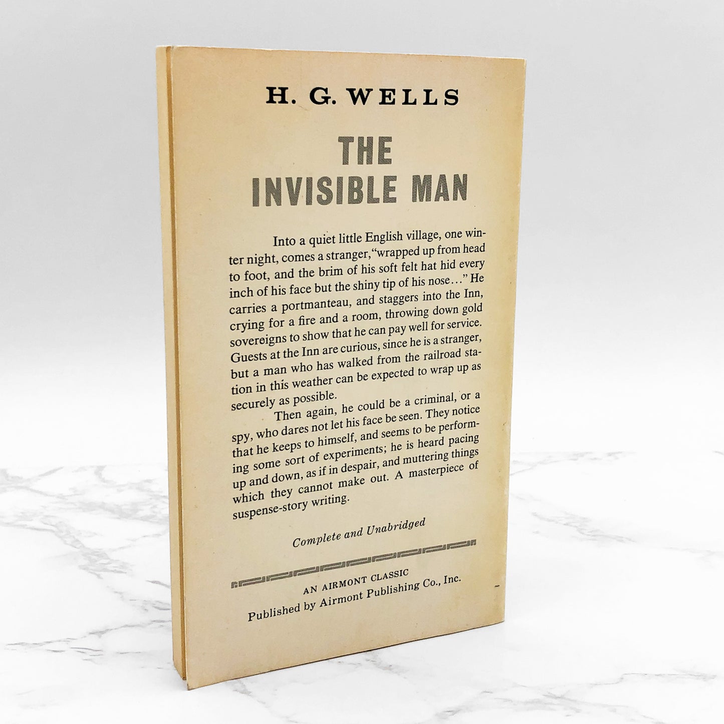 The Invisible Man by H.G. Wells [1964 PAPERBACK] • Airmont