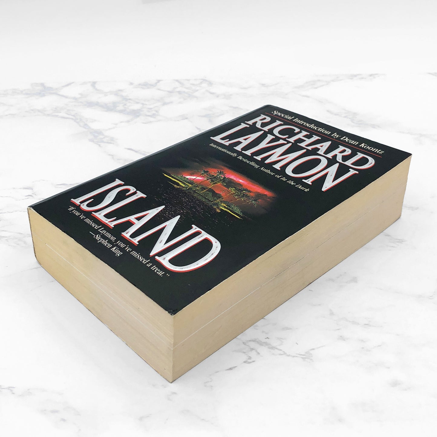 Island by Richard Laymon [2002 PAPERBACK] • Leisure Horror