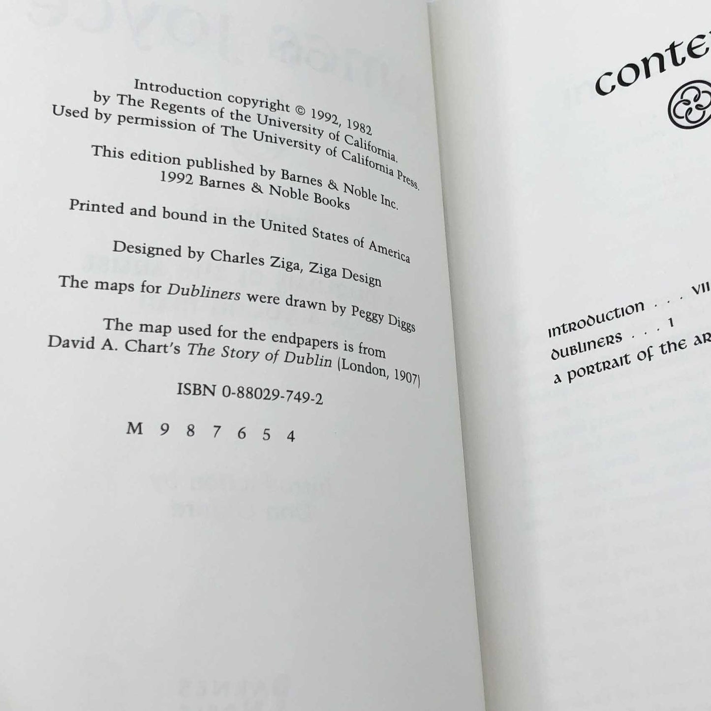 Dubliners & A Portrait of the Artist As a Young Man by James Joyce [HARDCOVER OMNIBUS] 1992