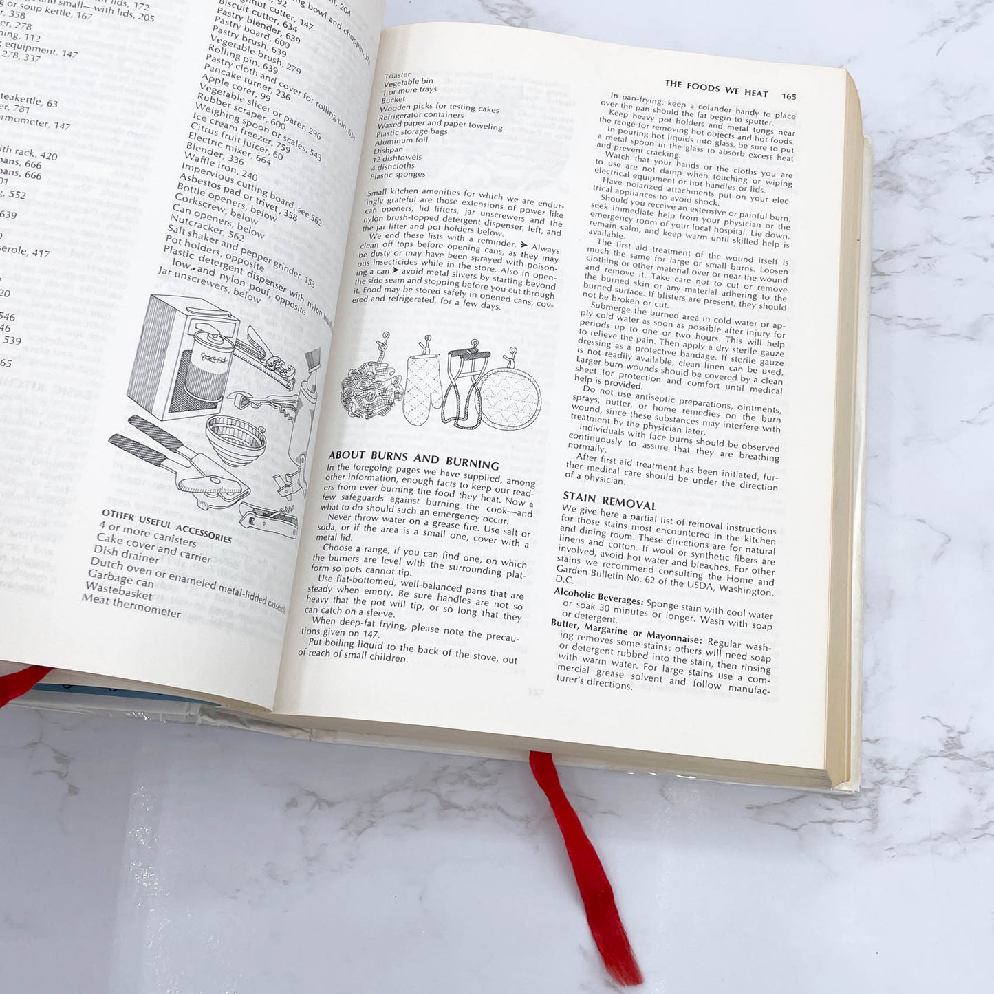 Joy of Cooking by Irma S. Rombauer [HARDCOVER RE-PRINT] 1976 • Bobs Merrill