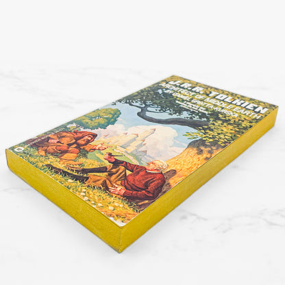 J.R.R. Tolkien: Architect of Middle Earth by Daniel Grotta-Kurska [1981 PAPERBACK] • Warner