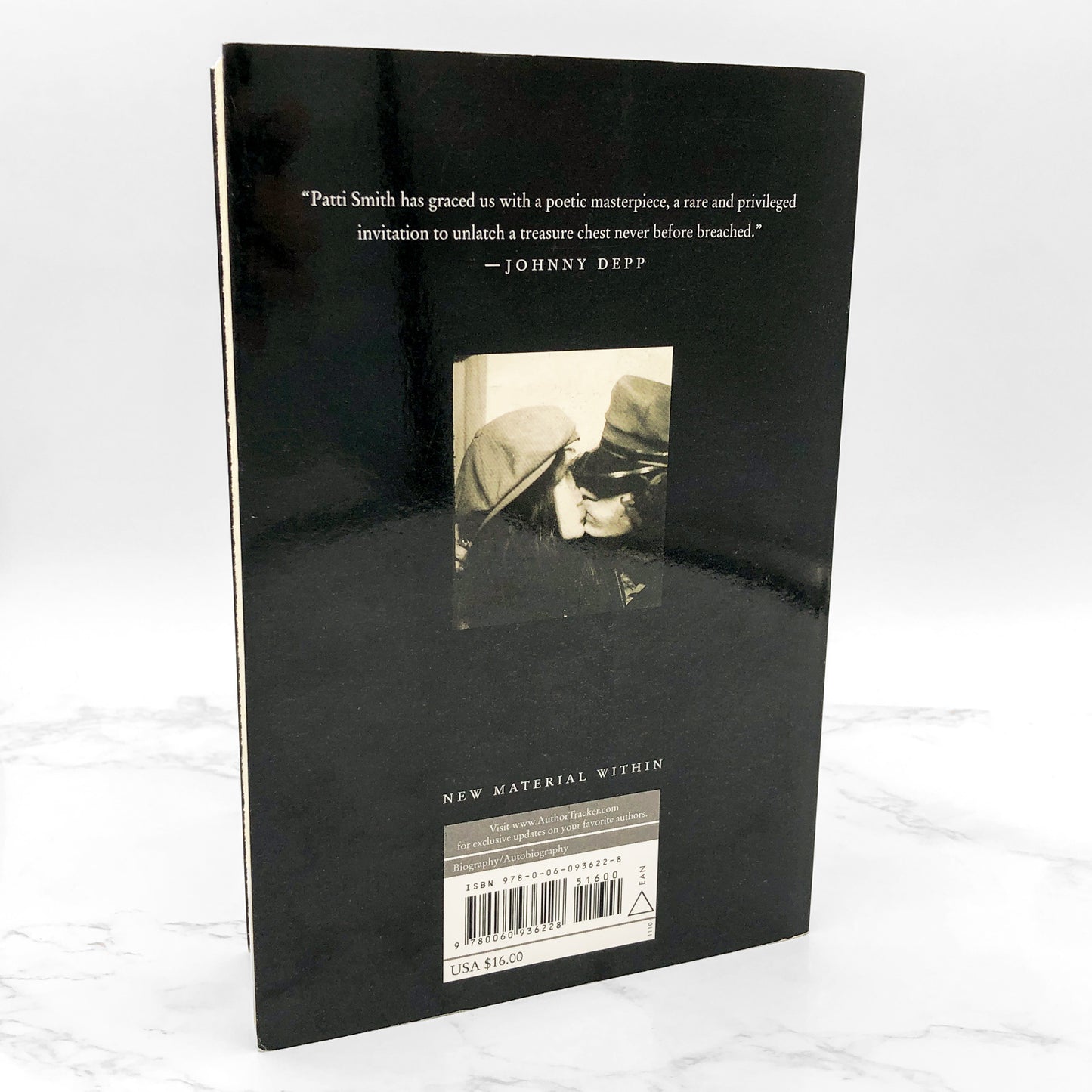 Just Kids by Patti Smith [FIRST PAPERBACK EDITION] 2010 • Ecco