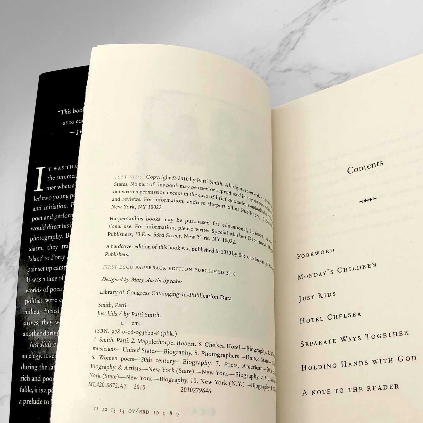 Just Kids by Patti Smith [FIRST PAPERBACK EDITION] 2010 • Ecco