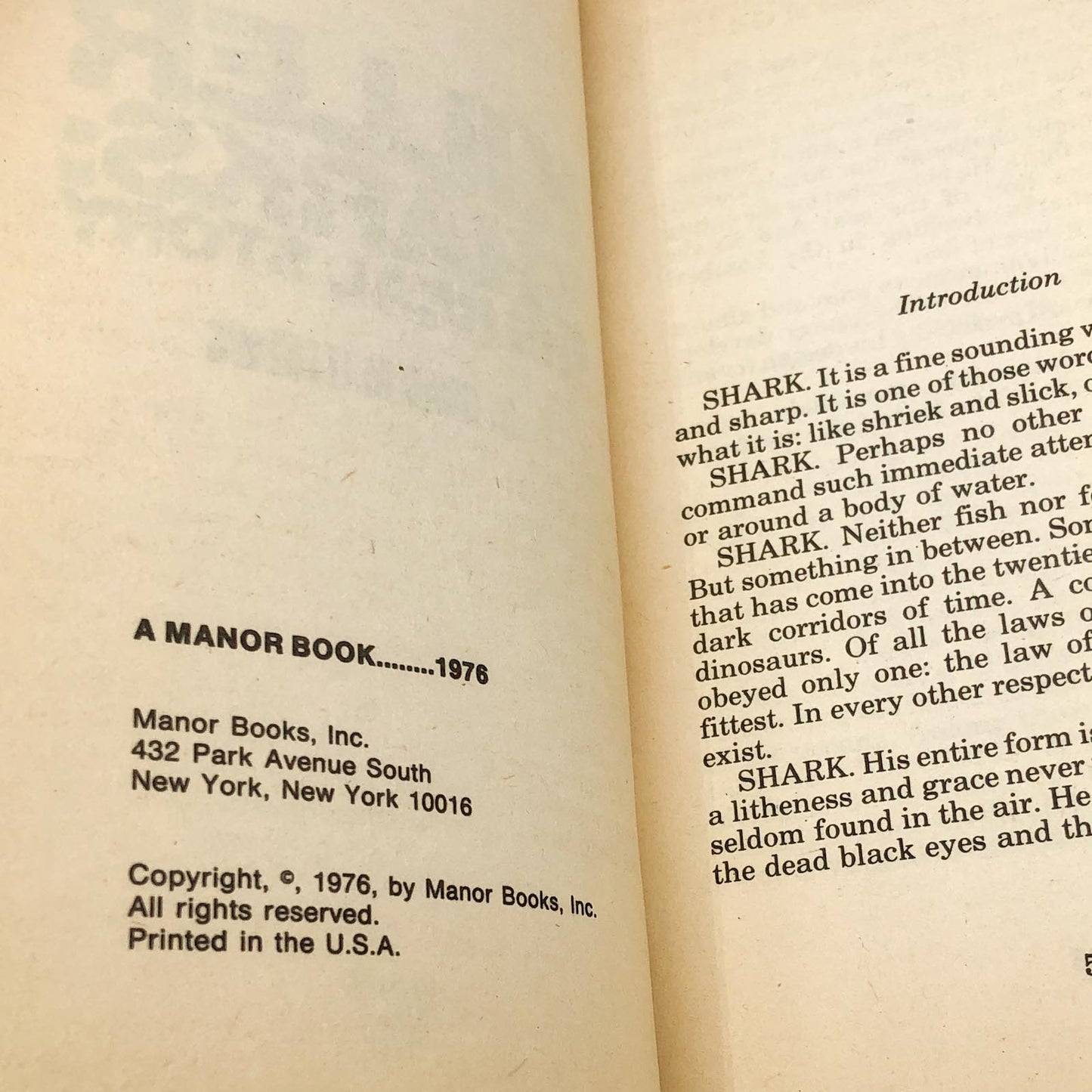Killer Sharks: the Real Story by Brad Matthews aka Nelson DeMille [FIRST EDITION PAPERBACK] 1976 • Manor Books