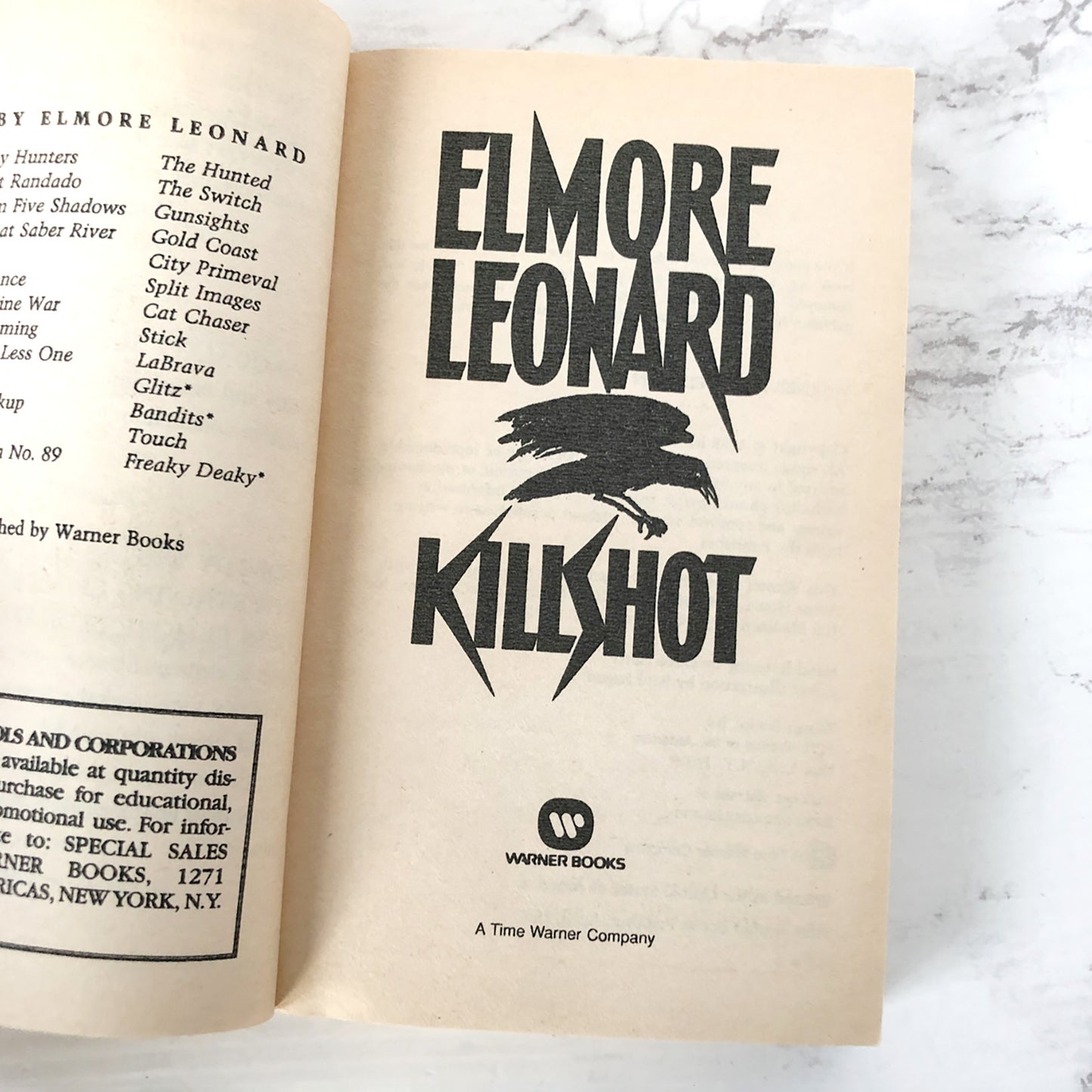 Killshot by Elmore Leonard [FIRST PAPERBACK EDITION] 1990 • Warner Books
