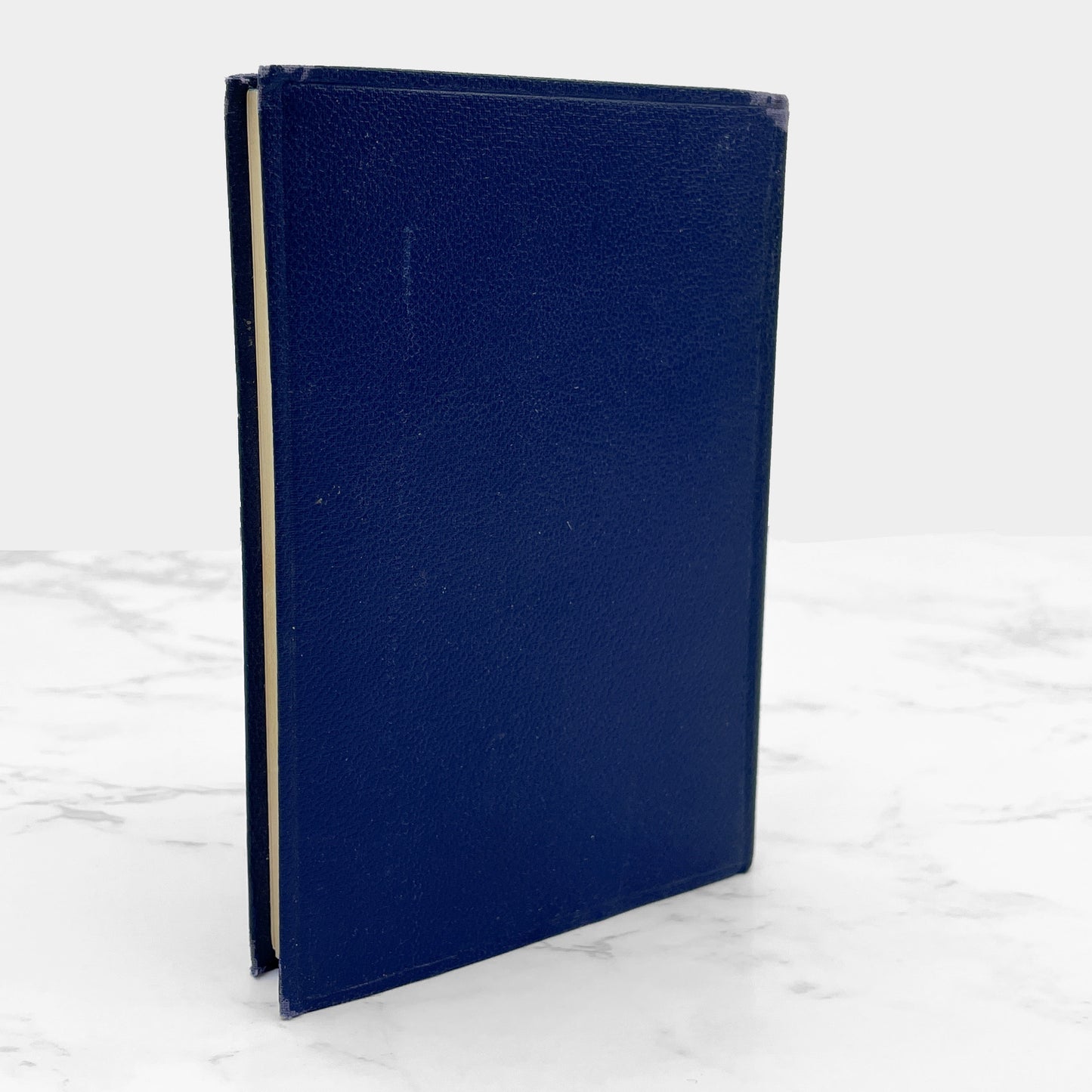 King Solomon's Mines by H. Rider Haggard [U.K. POCKET HARDCOVER] 1956 • Thomas Nelson & Sons • Leather-Bound