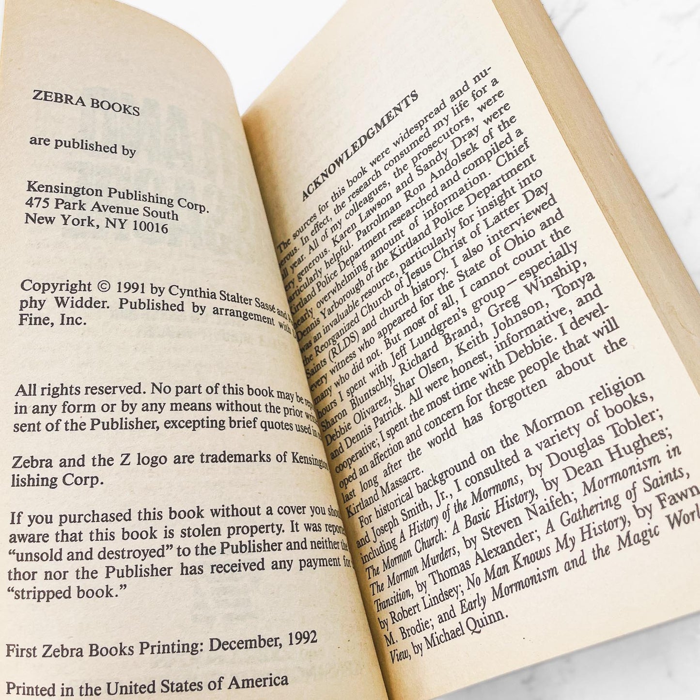 The Kirtland Massacre by Cynthia Sasse & Peggy Widder [FIRST PAPERBACK PRINTING] 1992 • Zebra True Crime