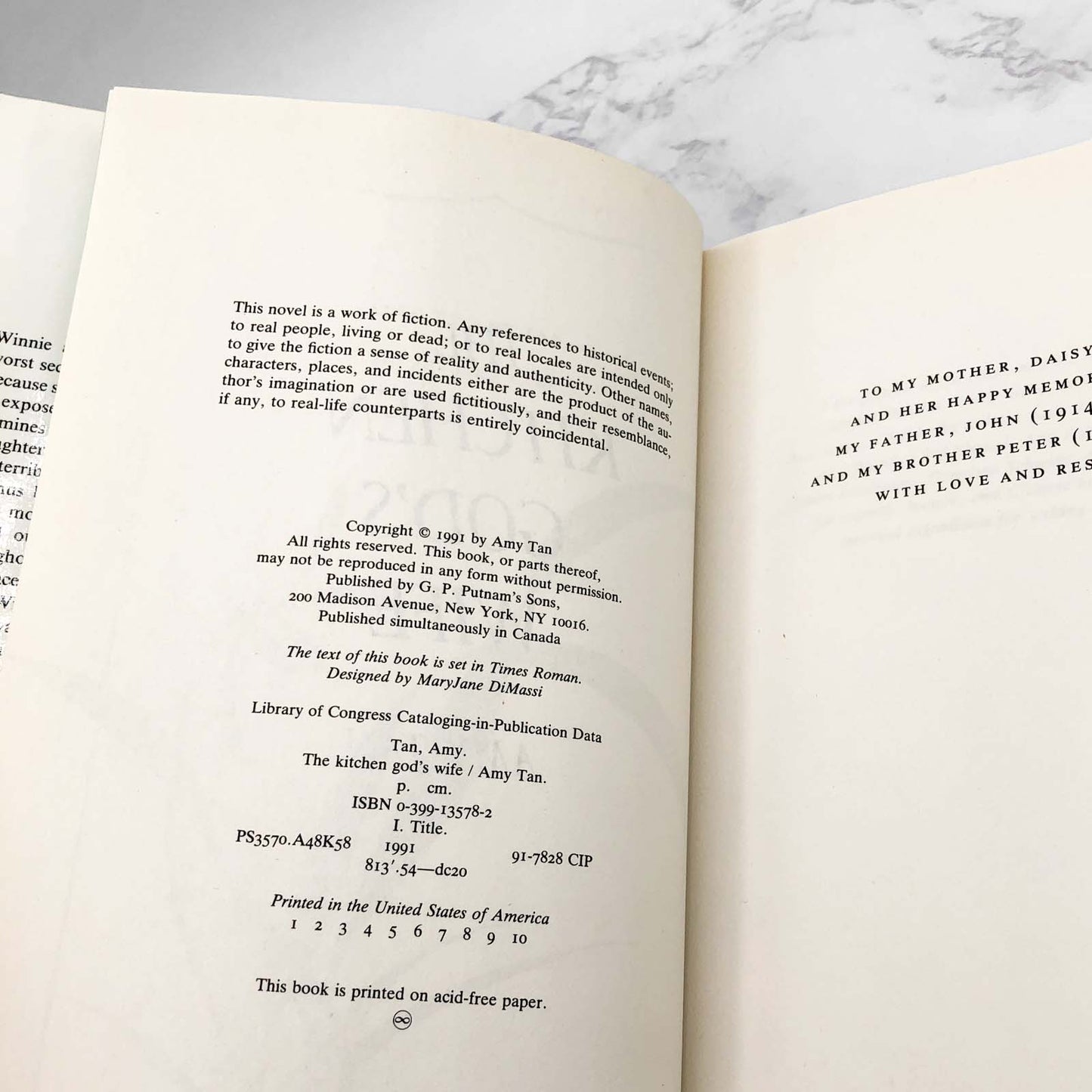 The Kitchen God's Wife by Amy Tan [FIRST EDITION • FIRST PRINTING] 1991 • G.P. Putnam's Sons