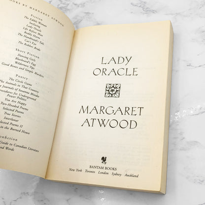 Lady Oracle by Margaret Atwood [TRADE PAPERBACK] 1996