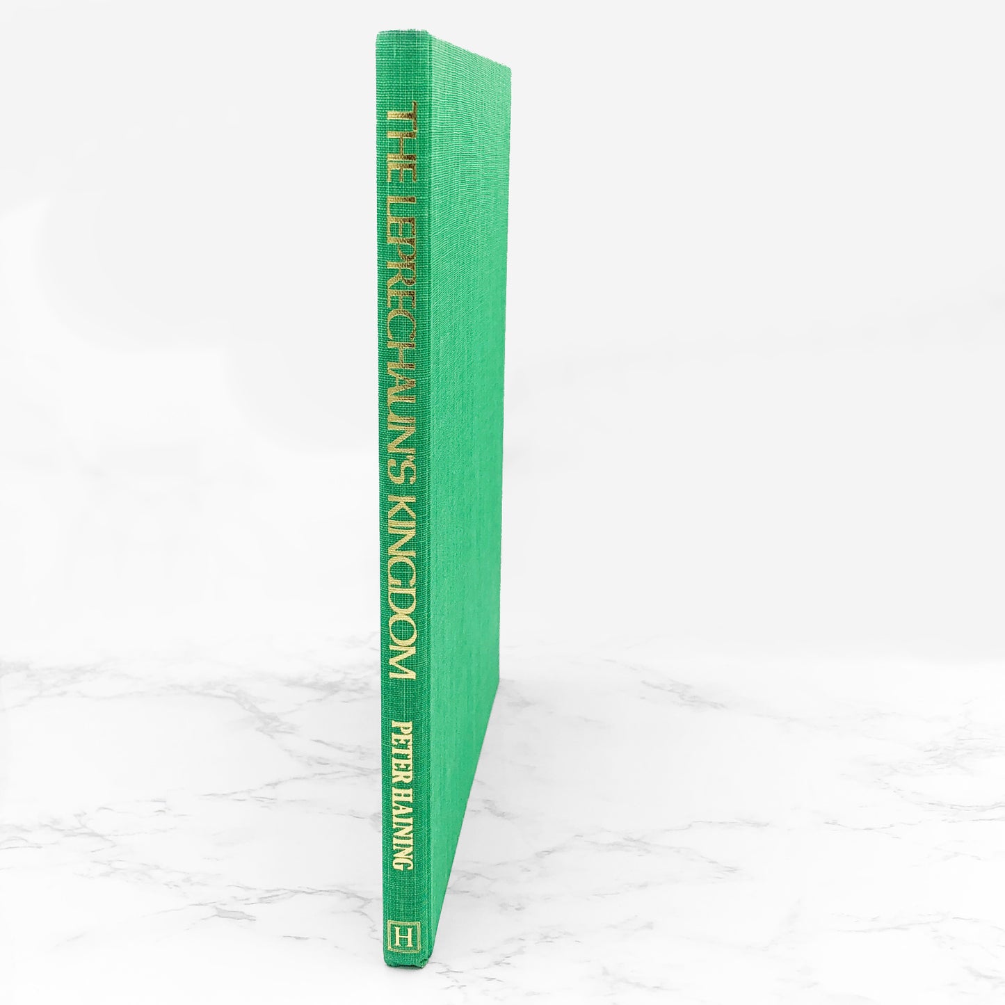 The Leprechaun's Kingdom: The Irish World of Banshees, Fairies, Demons, Giants, Monsters, Mermaids, Phoukas, Vampires, Werewolves, Witches, & Many Others by Peter Haining [U.S. FIRST EDITION] 1980