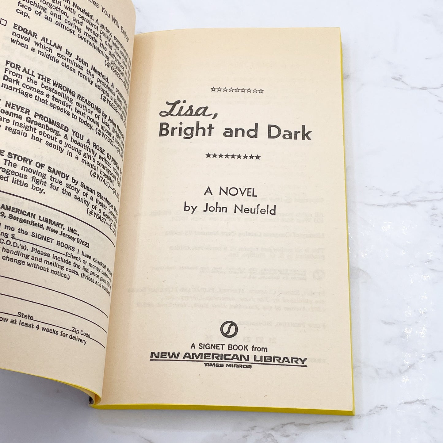 Lisa, Bright and Dark by John Neufeld [1970 PAPERBACK] • Signet