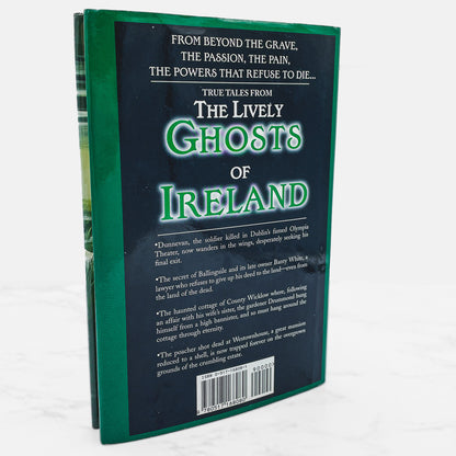 The Lively Ghosts of Ireland by Hans Holzer [HARDCOVER RE-ISSUE] 1996 • Wings
