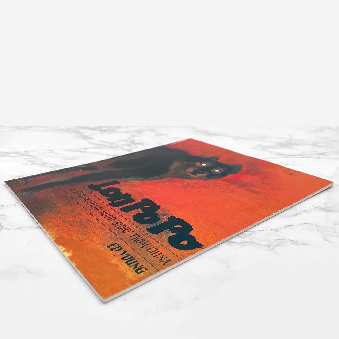 Lon Po Po: A Red-Riding Hood Story from China by Ed Young [FIRST PAPERBACK PRINTING] 1990 • Scholastic