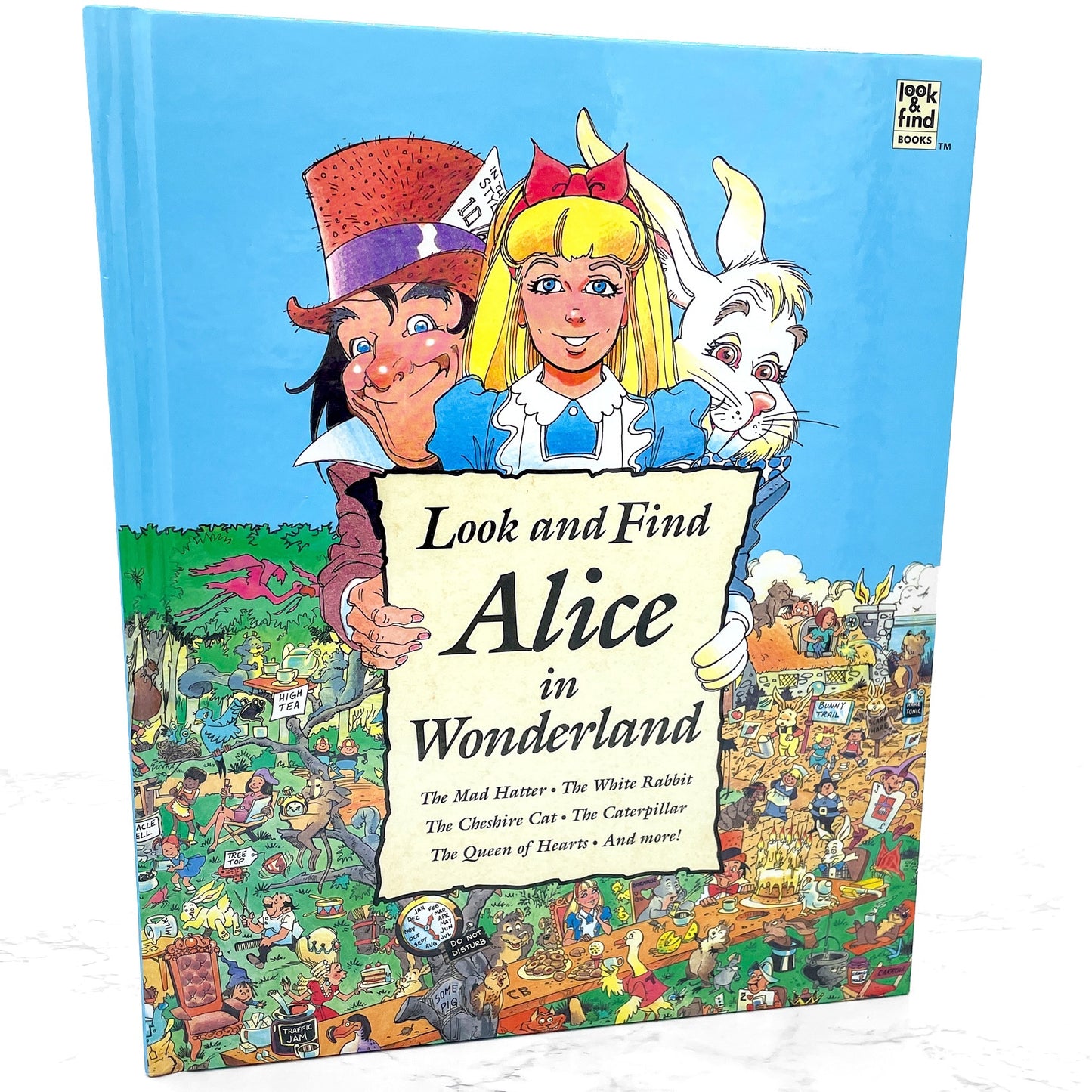 Look and Find Alice in Wonderland illustrated by Ernie Colón [FIRST EDITION] 1993 • Publications Intl.