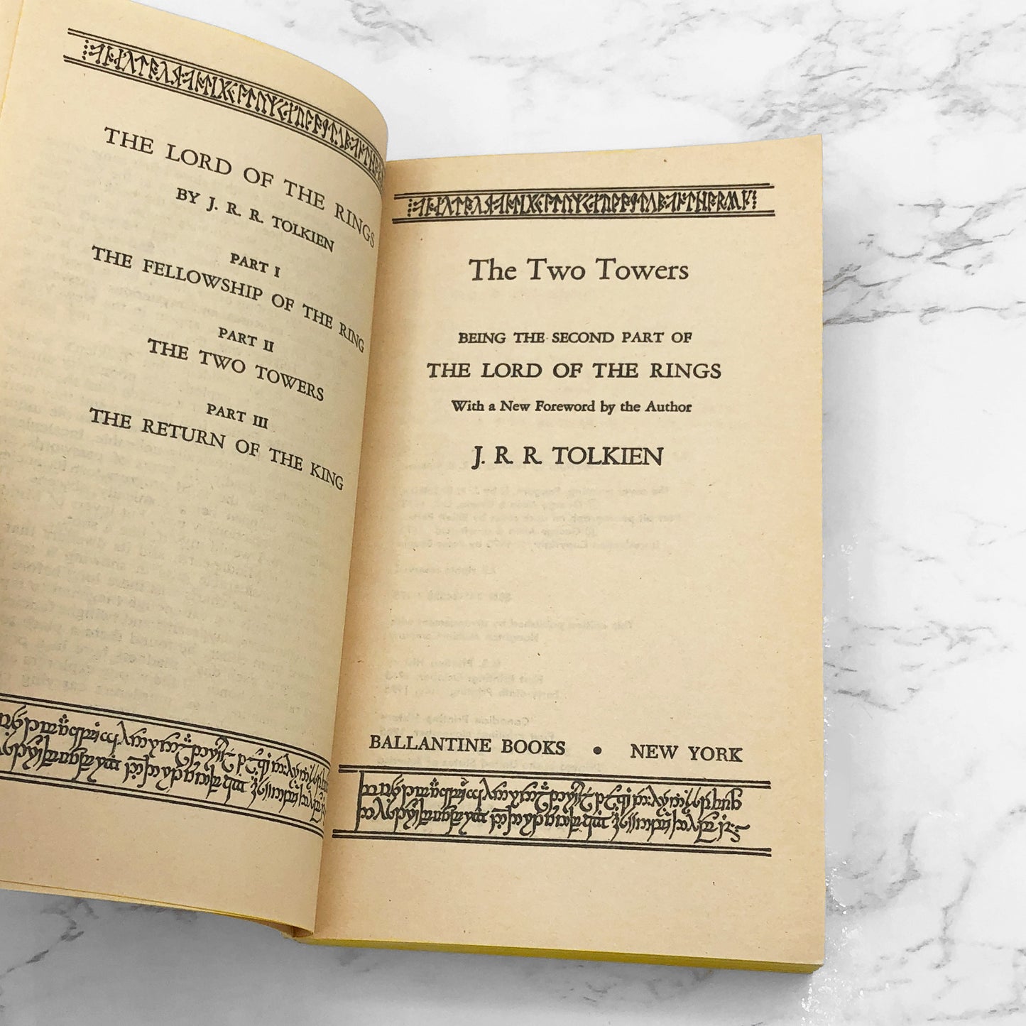 The Two Towers by J.R.R. Tolkien [1975 PAPERBACK] • Lord of the Rings #2 • Ballantine