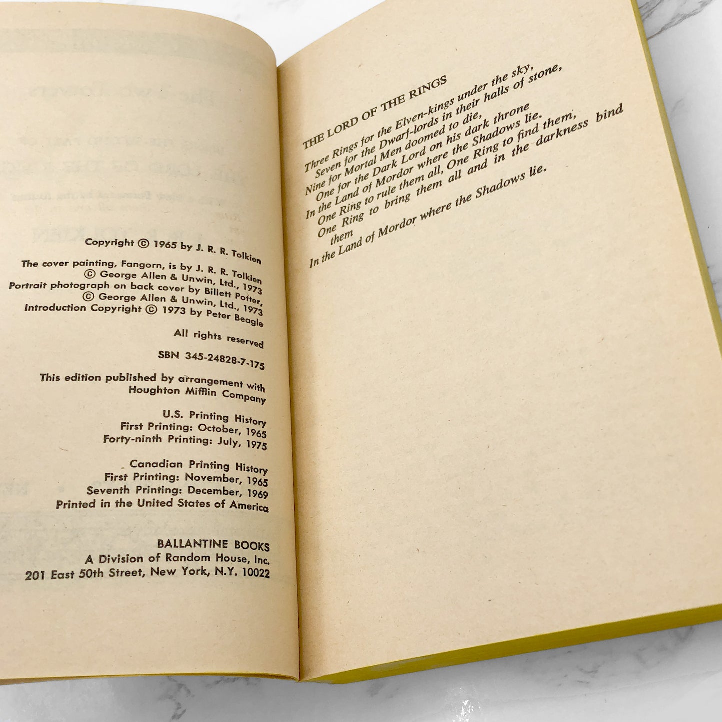 The Two Towers by J.R.R. Tolkien [1975 PAPERBACK] • Lord of the Rings #2 • Ballantine