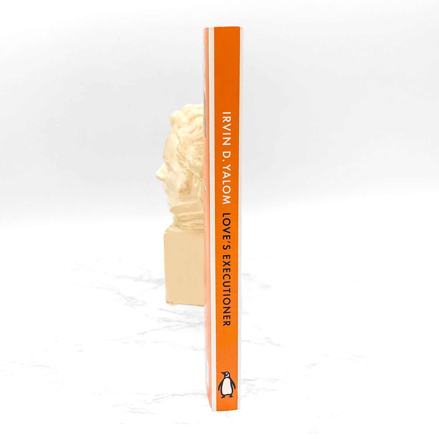 Love's Executioner and Other Tales of Psychotherapy by Irvin D. Yalom [U.K. TRADE PAPERBACK] 2013 • Penguin Books