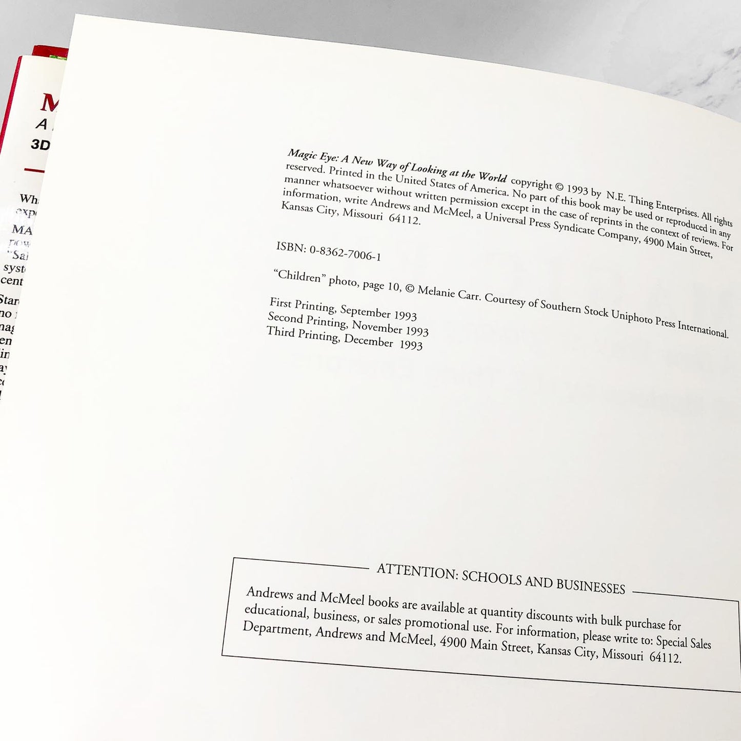 Magic Eye: 3-D Illusions by N.E. Thing Enterprises [FIRST EDITION] 1993 • Andrews & McMeel