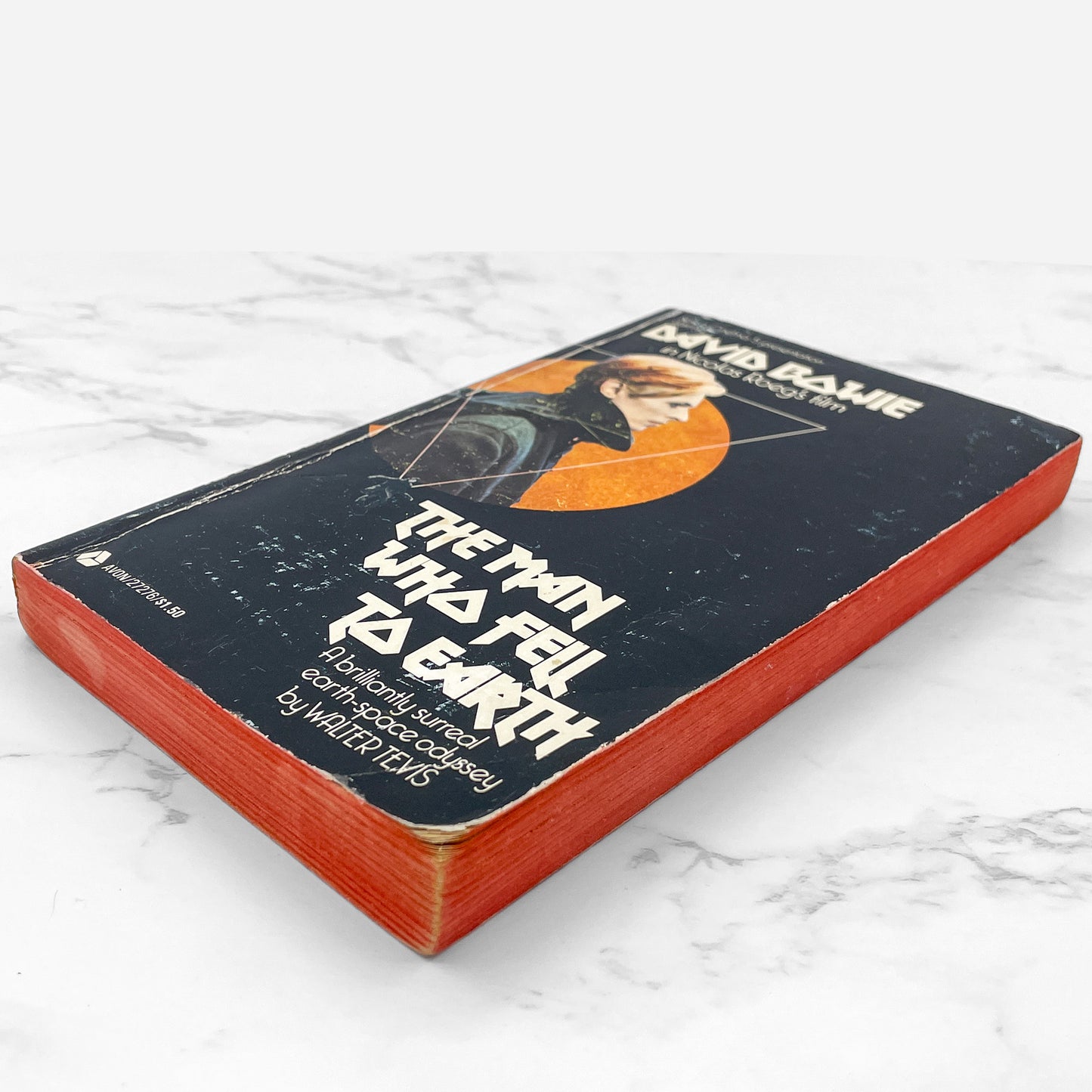 The Man Who Fell to Earth by Walter Tevis [MOVIE TIE-IN PAPERBACK] 1976 • Avon