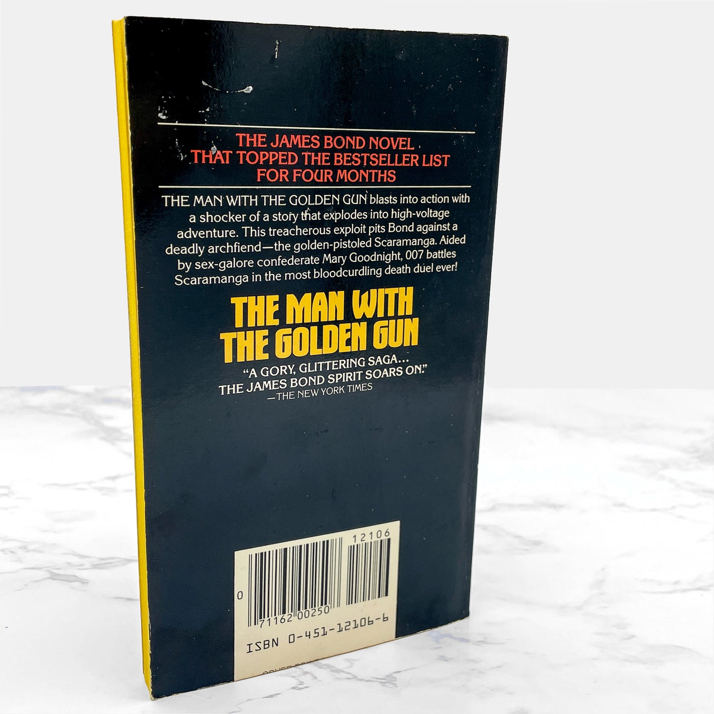 The Man With the Golden Gun by Ian Fleming [1966 PAPERBACK] • Signet • James Bond #13