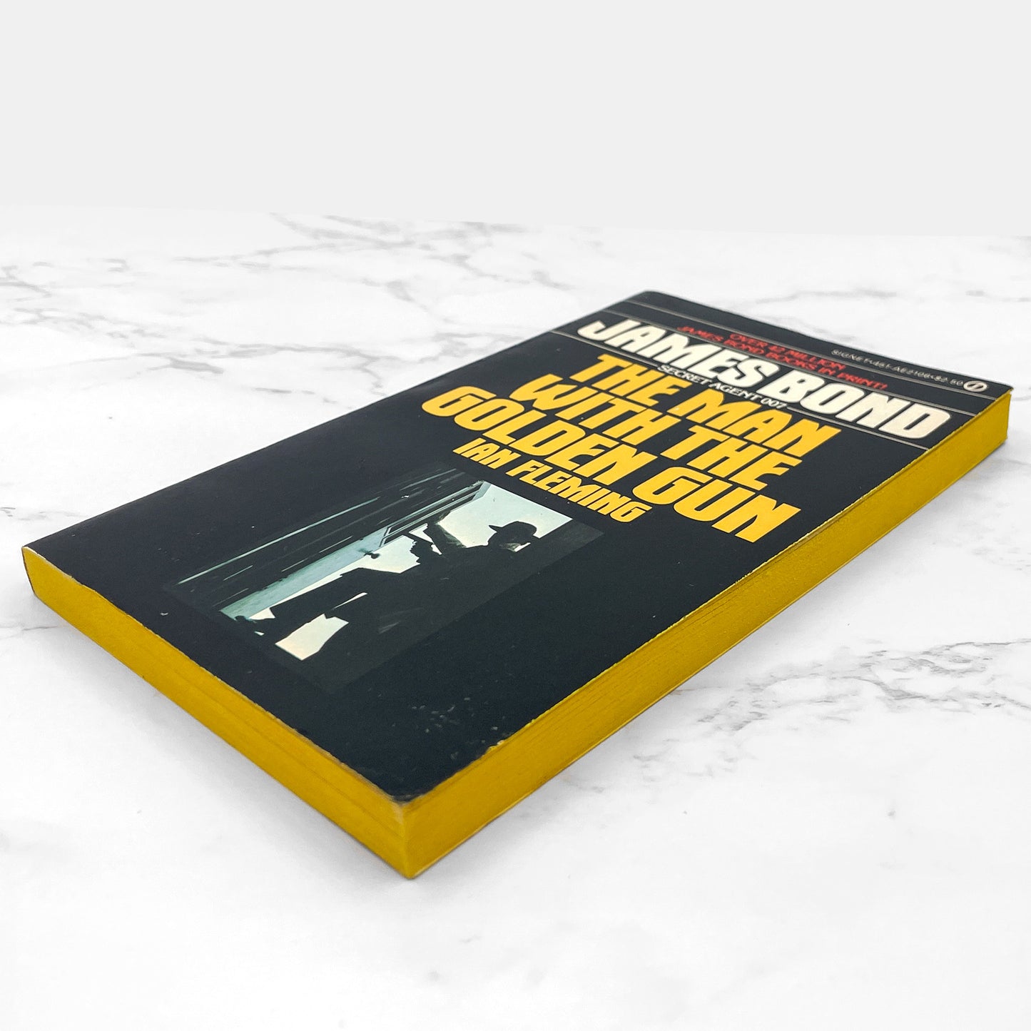 The Man With the Golden Gun by Ian Fleming [1966 PAPERBACK] • Signet • James Bond #13