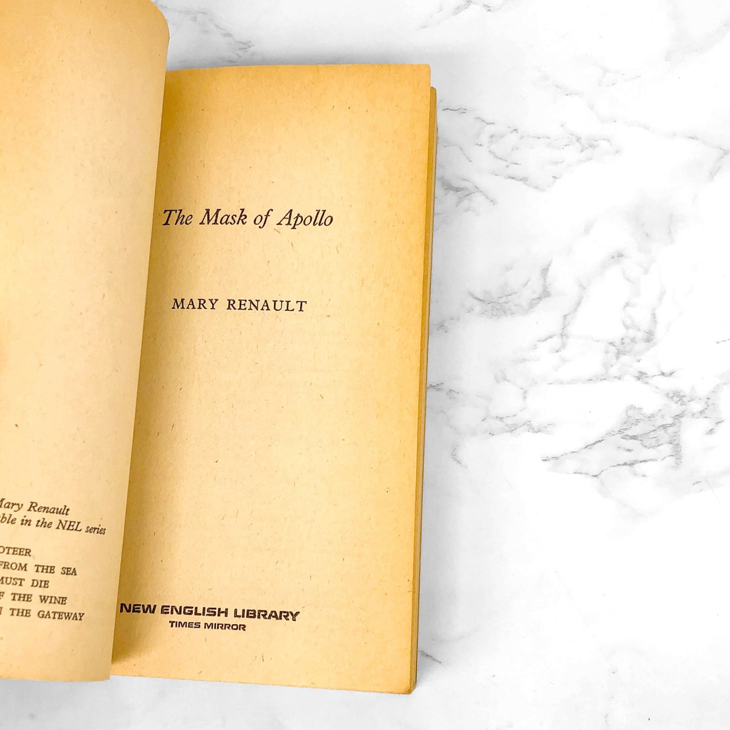 The Mask of Apollo by Mary Renault [U.K. PAPERBACK] 1975 • New English Library