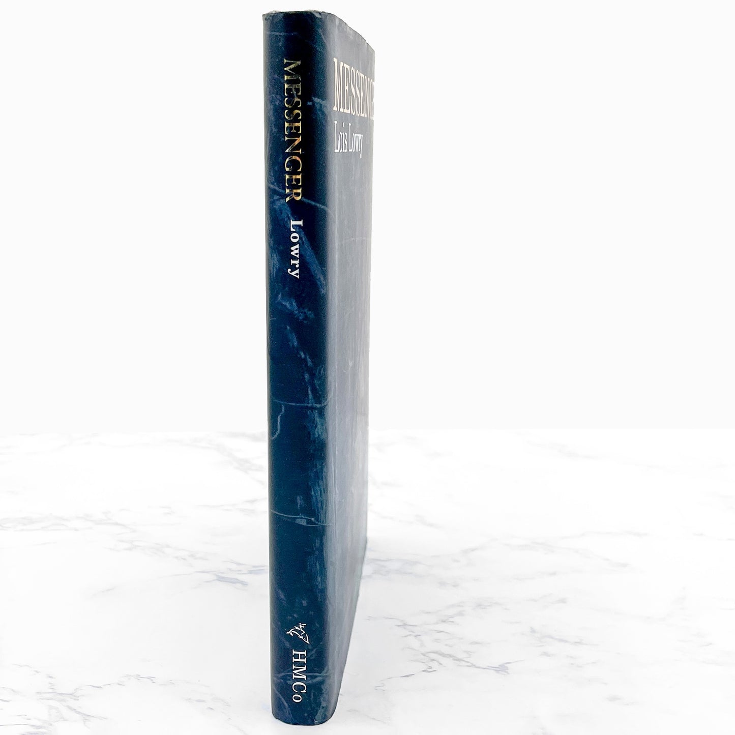 Messenger by Lois Lowry SIGNED! [FIRST EDITION • FIRST PRINTING] 2004 • The Giver #3