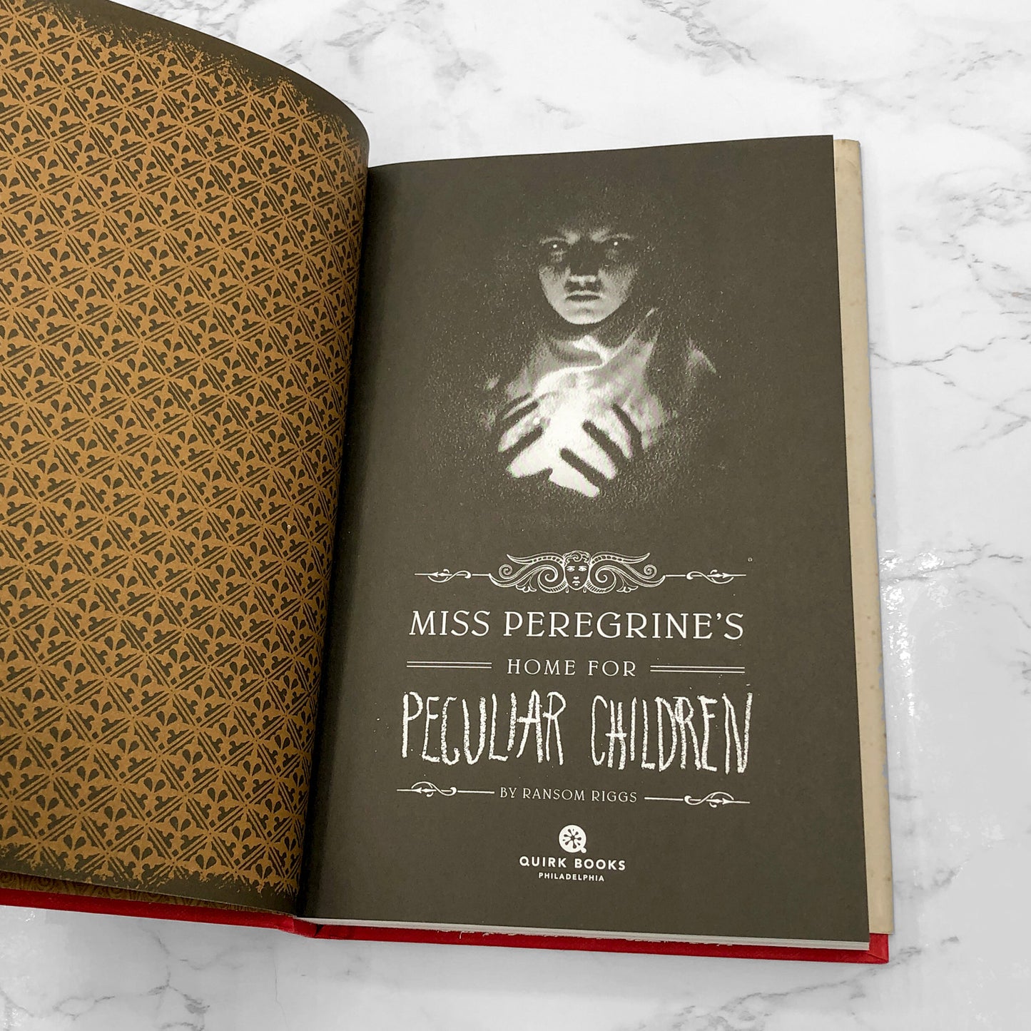 Miss Peregrine's Home for Peculiar Children by Ransom Riggs [FIRST EDITION] 2011 • Quirk