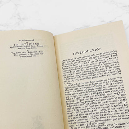 Moll Flanders by Daniel Defoe [U.K. HARDCOVER] 1958 • Everyman's Library