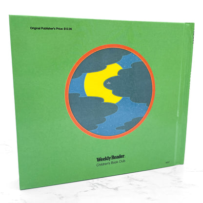 MoonGame by Frank Asch [1984 HARDCOVER] • Weekly Reader Book Club