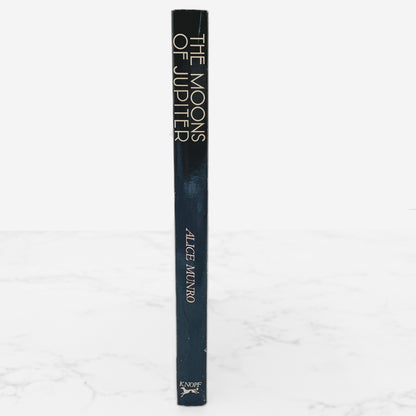 The Moons of Jupiter by Alice Munro [FIRST PAPERBACK EDITION] 1983 • Knopf