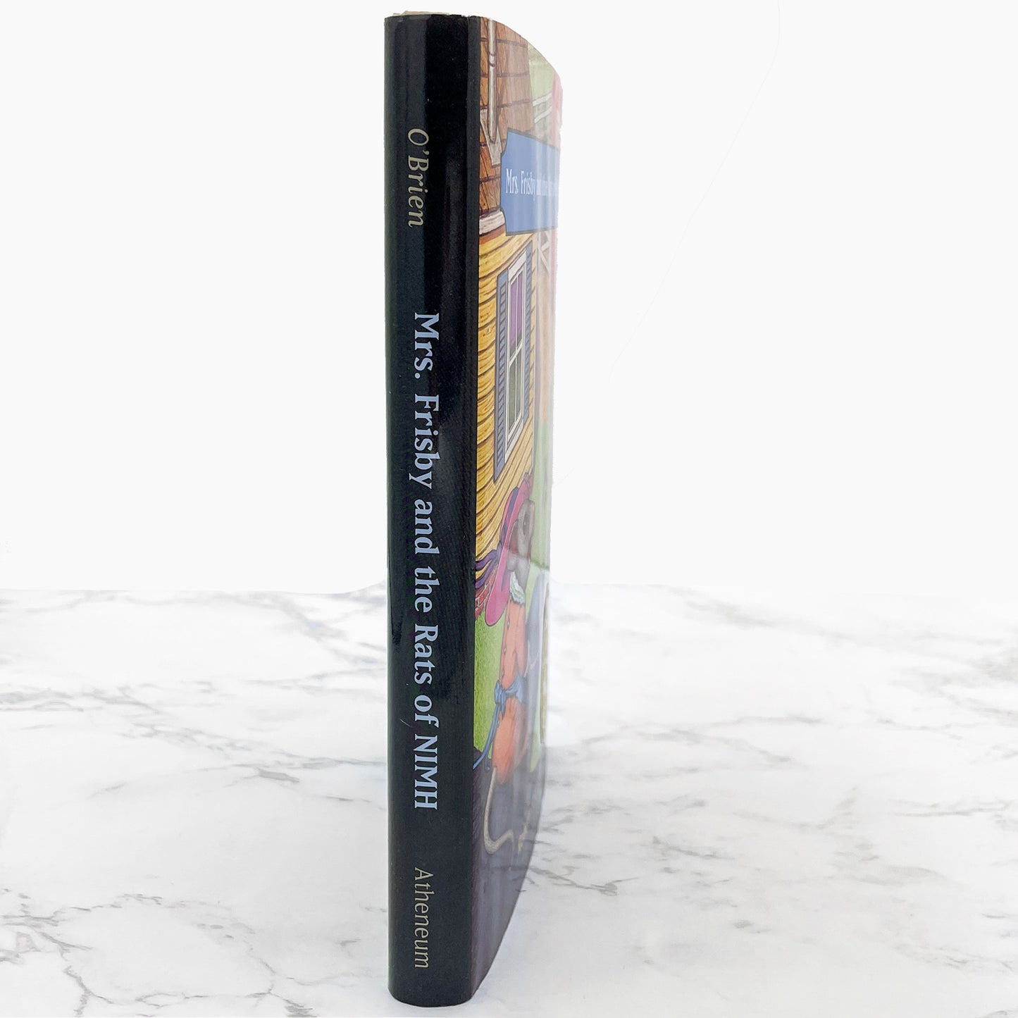 Mrs. Frisby and The Rats of NIMH by Robert C. O'Brien [HARDCOVER RE-PRINT] • 90's • Atheneum