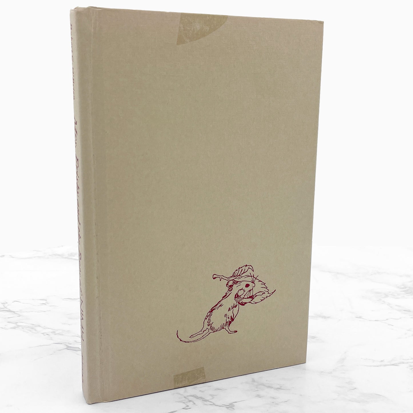 Mrs. Frisby and The Rats of NIMH by Robert C. O'Brien [HARDCOVER RE-PRINT] • 90's • Atheneum