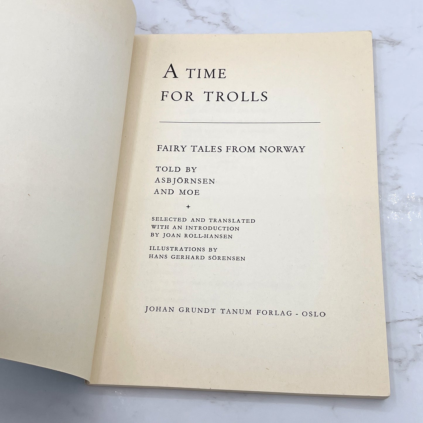 A Time for Trolls: Fairy Tales from Norway by Peter Christen Asbjørnsen & Jørgen Moe [TRADE PAPERBACK] 1970